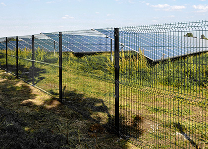 SolarGard Orbit Solar Farm Security Fencing